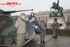 Bundesheer am Heldenplatz