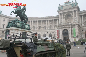 Bundesheer am Heldenplatz