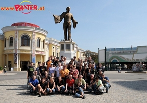 Gruppenfoto des FKF am Riesenradplatz