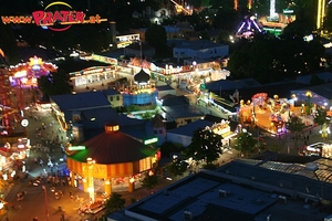 Blick auf den nächtlichen Prater