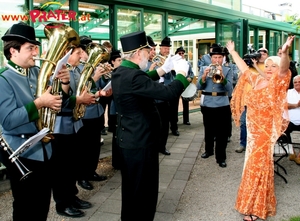 Ein Ständchen für Jazz Gitti