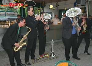 Humpa Brass