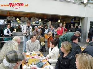 Schweizerhaus Eröffnung 09