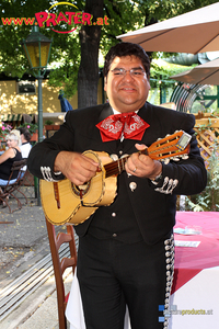 Los Mariachis