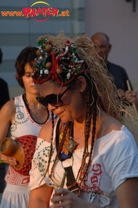Maracatu Quebra Baque