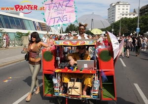 Regenbogenparade 2013