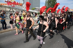 Regenbogenparade 2013