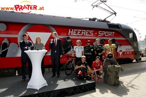 Heeres-Sport auf Schiene