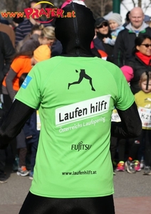 Laufen Hilft 2015