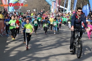 Laufen Hilft 2015