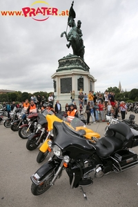 Harley Charity-Tour