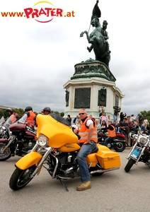 Harley Charity-Tour