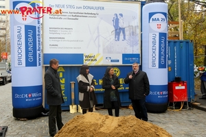 Donauufersteg