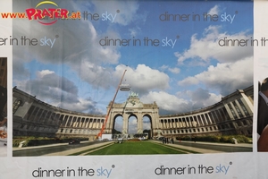 dinnerinthesky