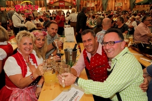 8.Wiener Wiesn offiziell eröffnet