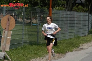 6.Platz-Singer Pia - Frauenlauf 2004