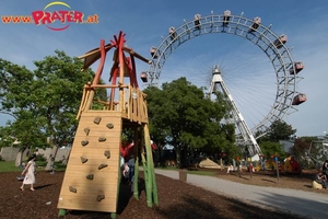 Riesenrad Spielplatz